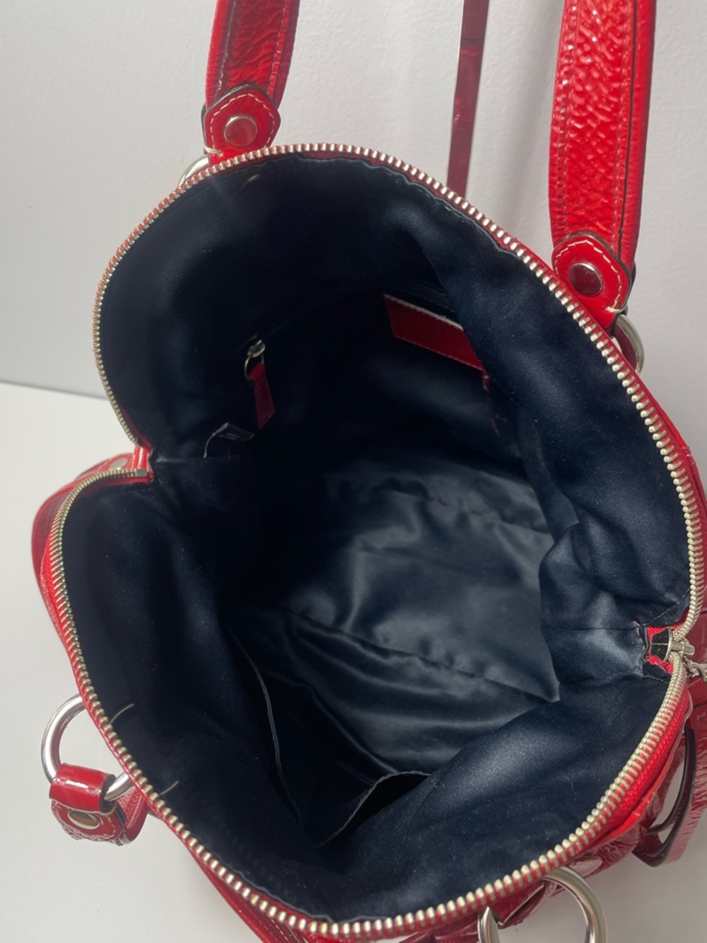 Coach Poppy RARE Flower Applique Patent Leather Bucket Bag - Picture 2 of 14